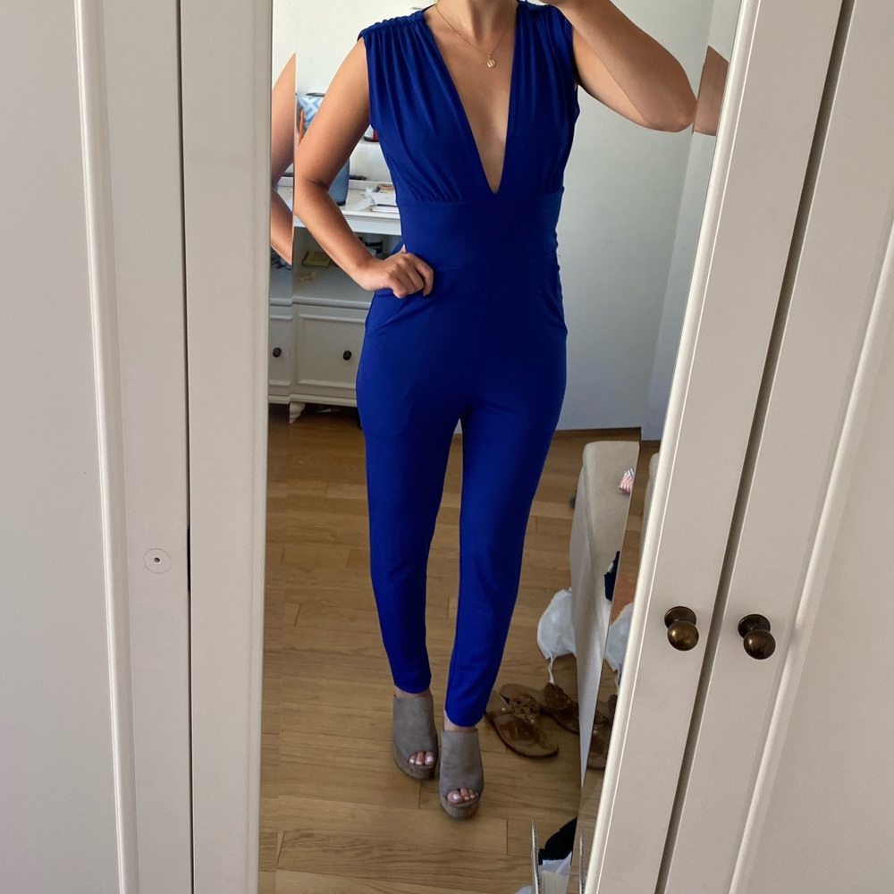 Abbeline Blue low v jogger jumpsuit